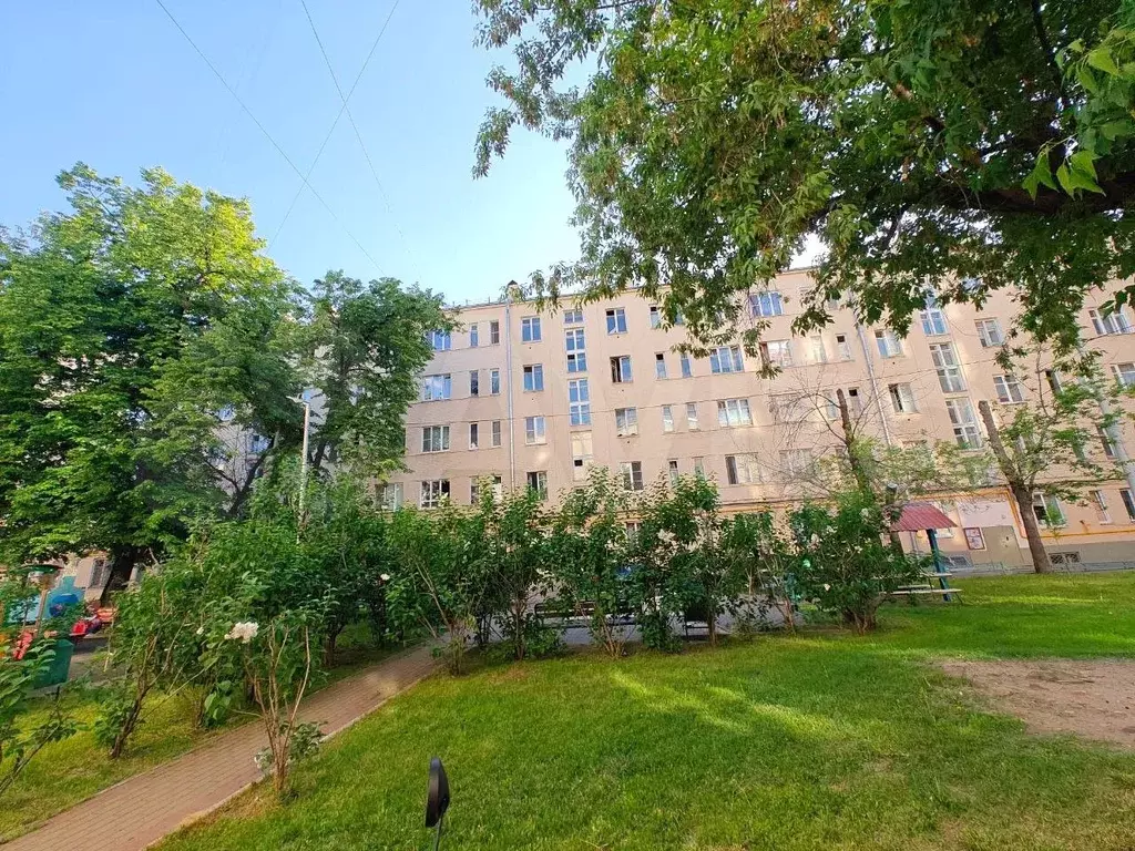Комната 16,3 м в 4-к., 1/5 эт. - Фото 1