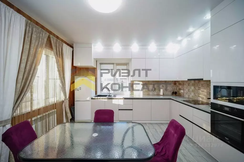 Дом в Омская область, Омский район, Магистральное с/пос, Деревня ... - Фото 2