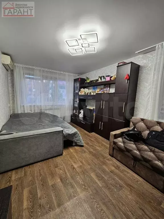 1-к. квартира, 29,8 м, 1/5 эт. - Фото 0