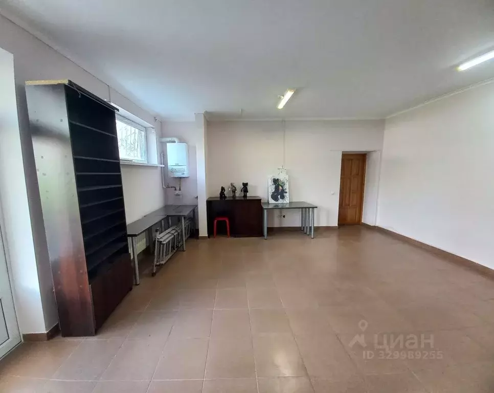 Офис в Северная Осетия, Владикавказ ул. Астана Кесаева, 8 (30 м) - Фото 2