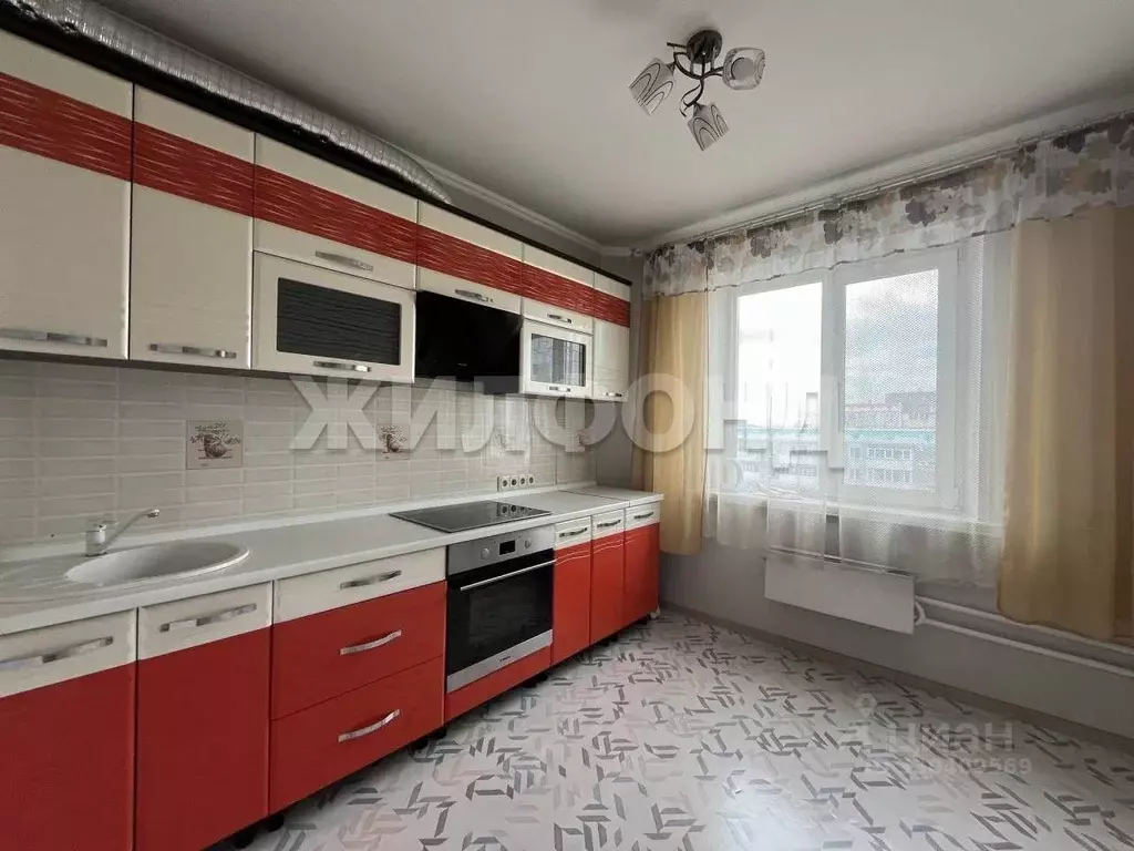 2-к кв. Хакасия, Абакан ул. Крылова, 102 (53.4 м) - Фото 1
