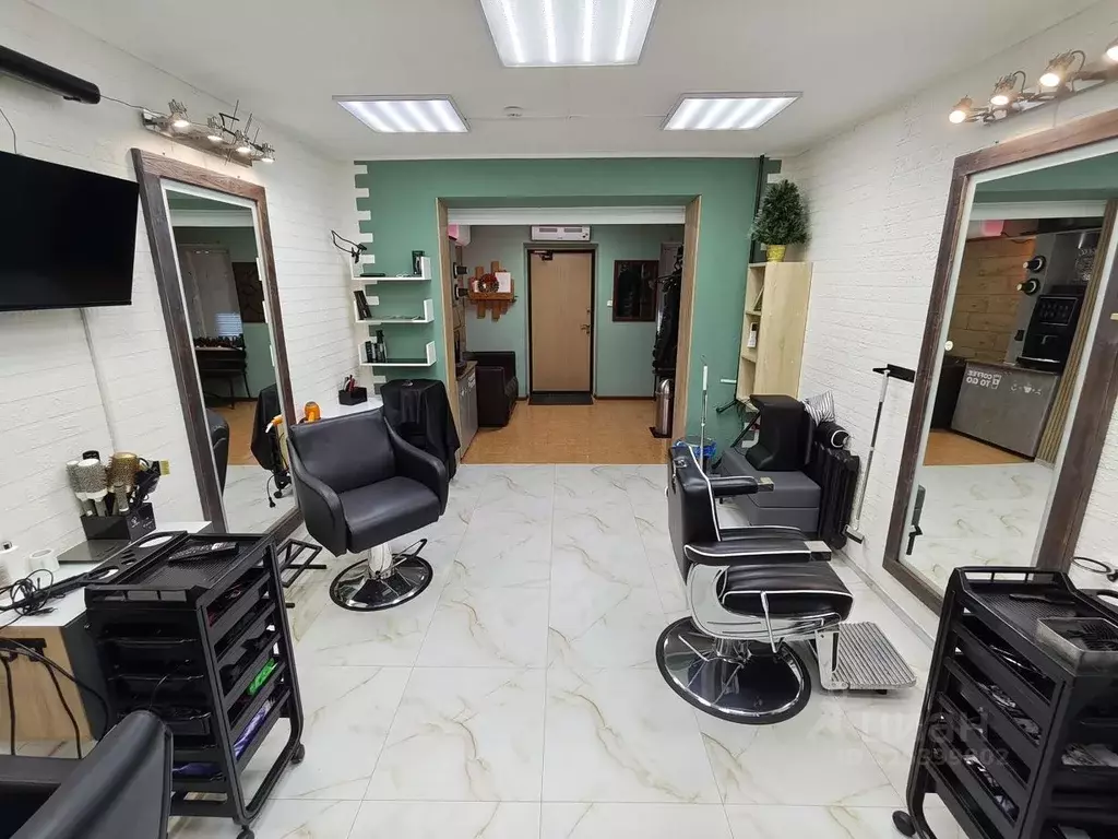 Помещение свободного назначения в Татарстан, Нижнекамск ул. Баки ... - Фото 2