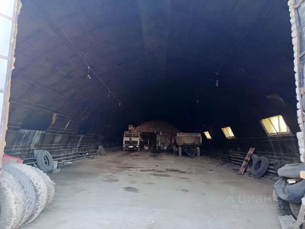 Гараж в Оренбургская область, с. Курманаевка ул. Крестьянская, 1А (395 ... - Фото 2