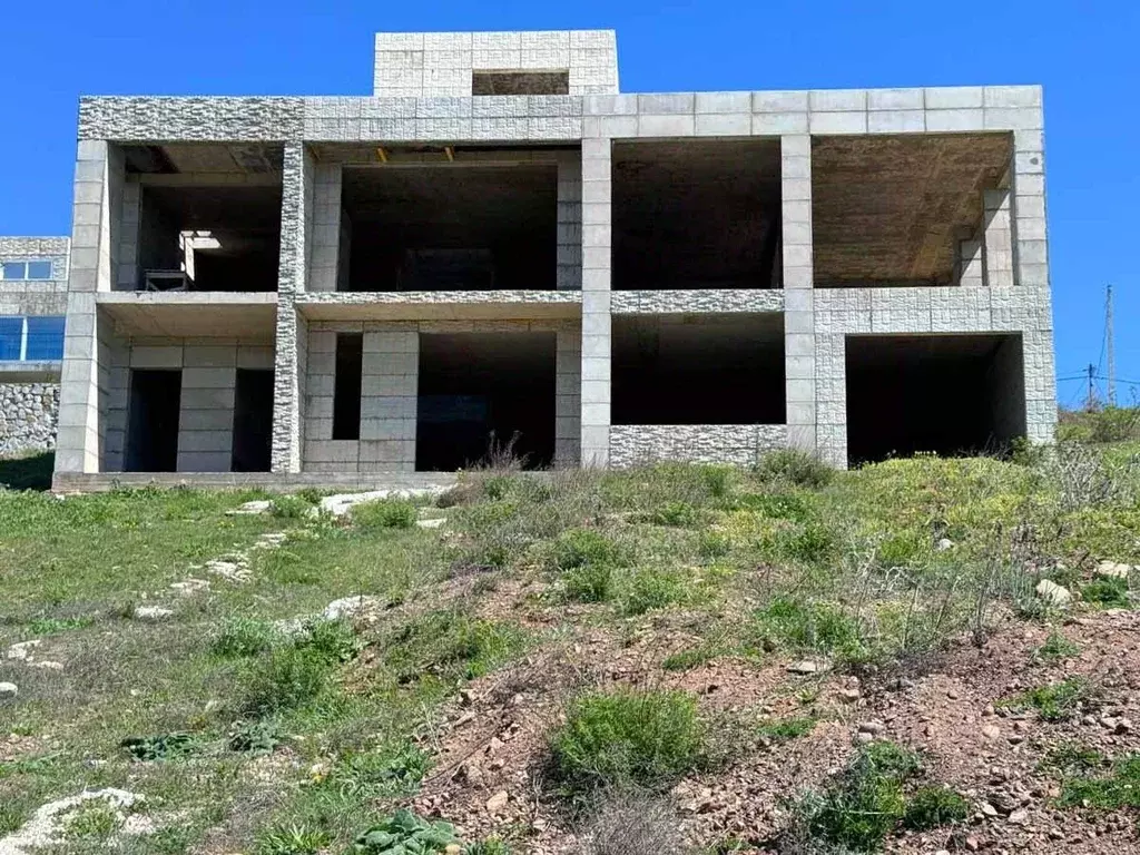 Дом в Крым, Алушта муниципальный округ, с. Лучистое, Персиковый мкр  ... - Фото 1