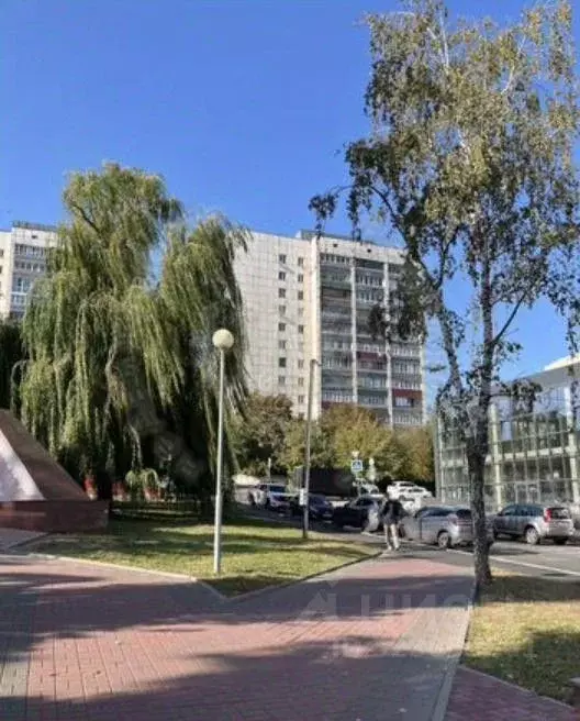 3-к кв. Курская область, Курск ул. Карла Либкнехта, 4 (59.3 м) - Фото 1