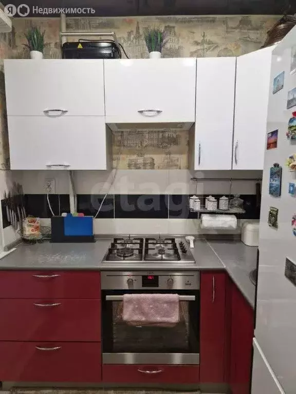 3-комнатная квартира: Тверь, проспект Николая Корыткова, 22 (56 м) - Фото 1