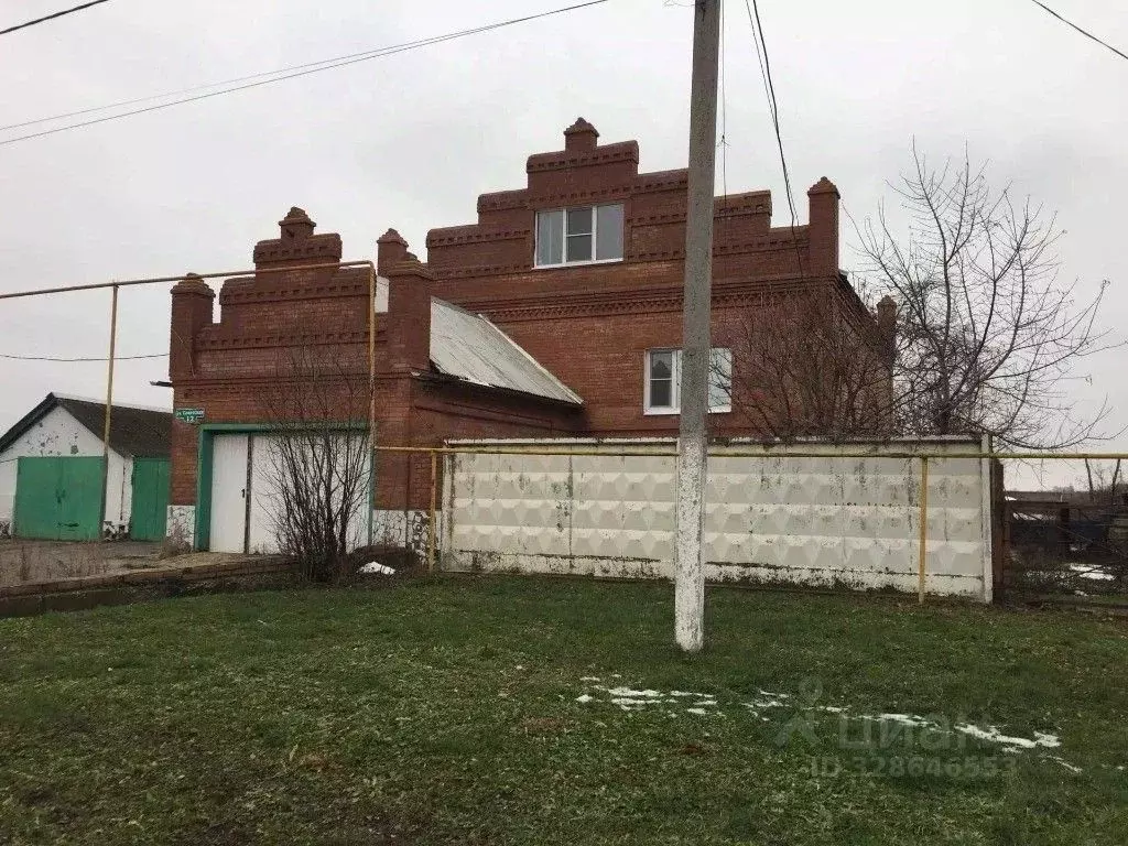 Дом в Самарская область, Ставропольский район, Нижнее Санчелеево ... - Фото 1