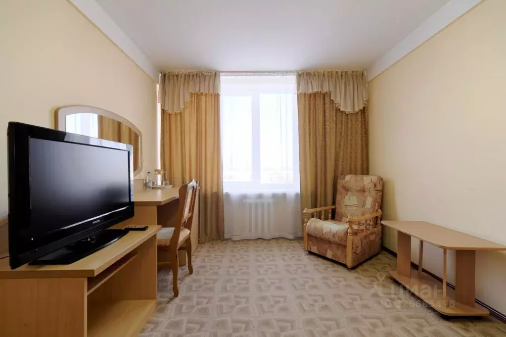 Комната Алтайский край, Барнаул пл. Победы, 3 (17.0 м) - Фото 2