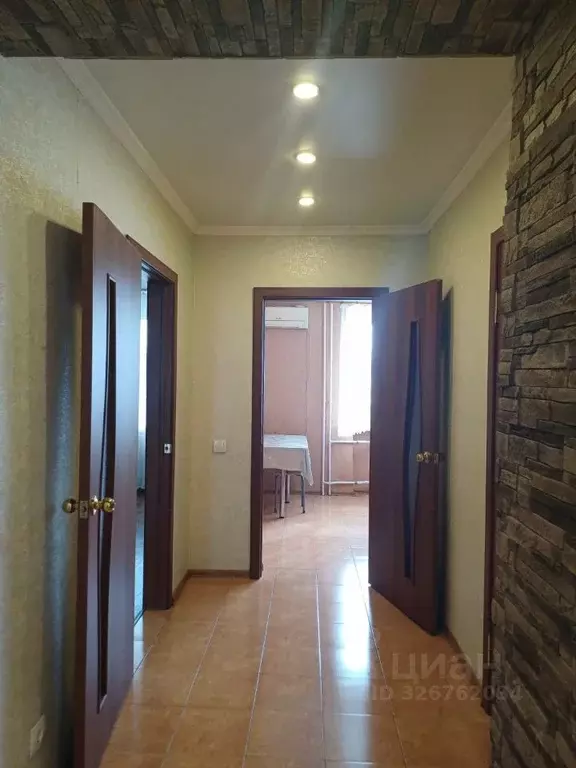 1-к кв. Ростовская область, Азов Азовский район, ул. Кирова, 78 (40.0 ... - Фото 1