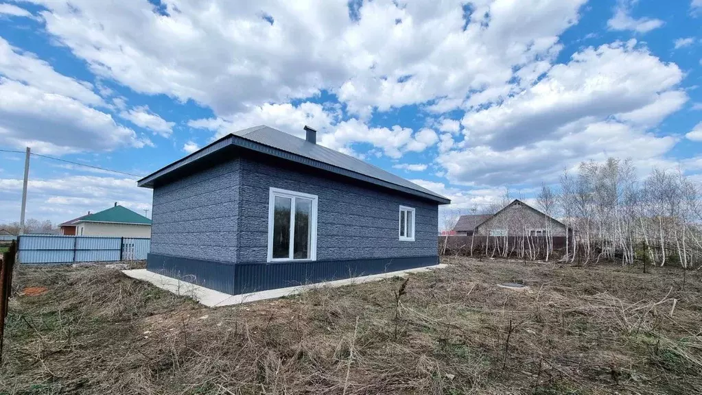 Дом в Башкортостан, Белебей Ласточка мкр,  (81 м) - Фото 1
