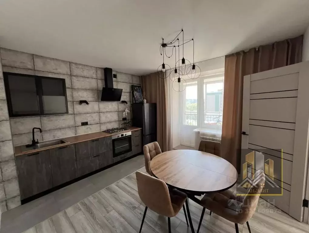 2-к кв. Татарстан, Казань ул. Салиха Батыева, 13 (56.0 м) - Фото 1