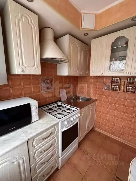 3-к кв. Калужская область, Калуга ул. Степана Разина, 93 (57.0 м) - Фото 1