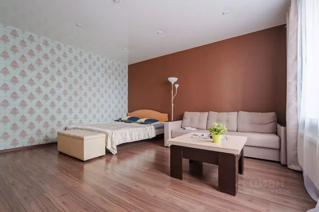 1-к кв. Свердловская область, Екатеринбург ул. Чкалова, 239 (40.0 м) - Фото 1