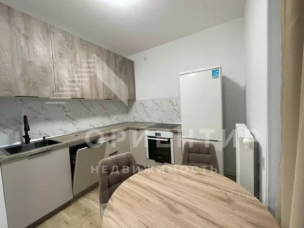 Студия Свердловская область, Екатеринбург ул. 8 Марта, 204Г/2 (26.1 м) - Фото 1