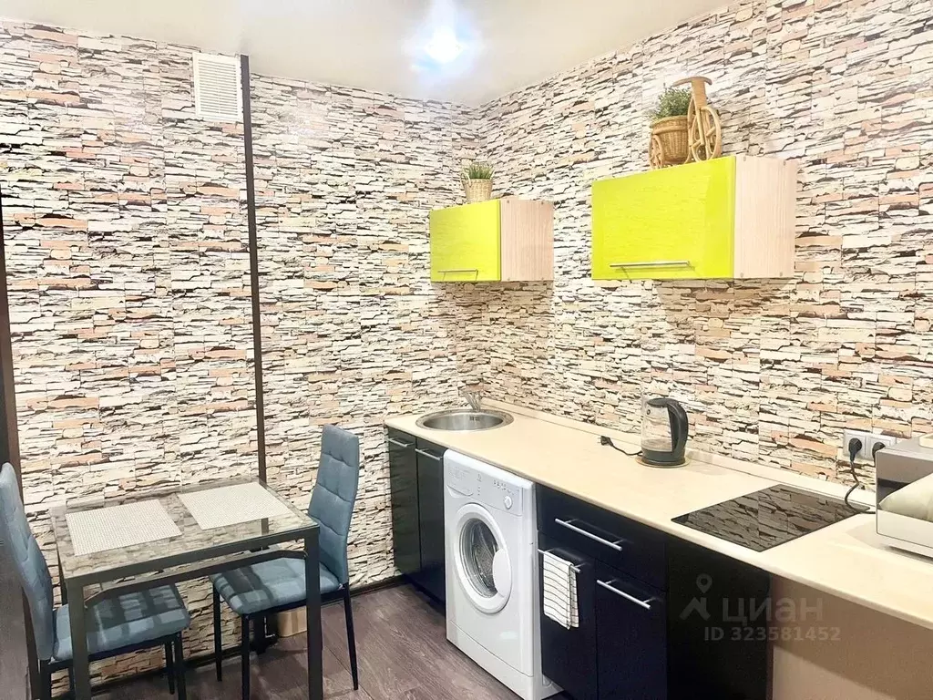 1-к кв. Самарская область, Тольятти Тополиная ул., 50 (42.0 м) - Фото 0