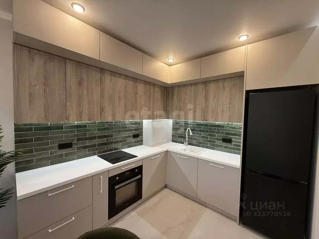 1-к кв. Калининградская область, Пионерский Октябрьская ул., 2к1 (43.4 ... - Фото 0