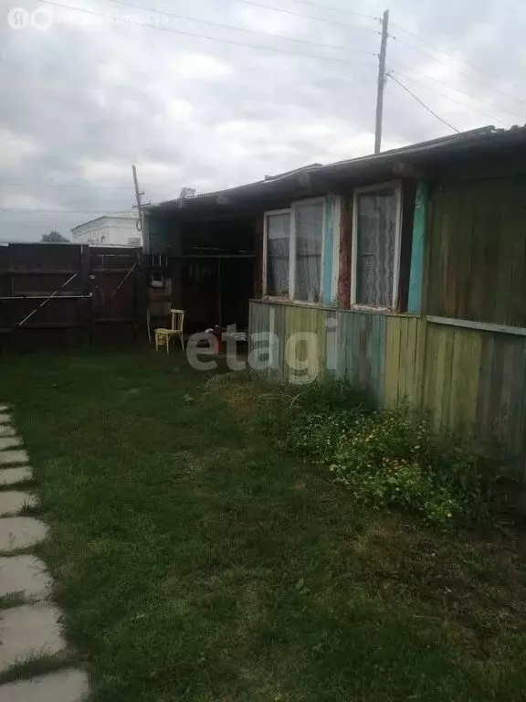 Дом в село Большой Куяш, улица Ленина (28 м) - Фото 1