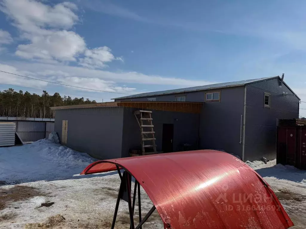 Дом в Саха (Якутия), Якутск Вилюйский тракт, 4-й км (88 м) - Фото 1