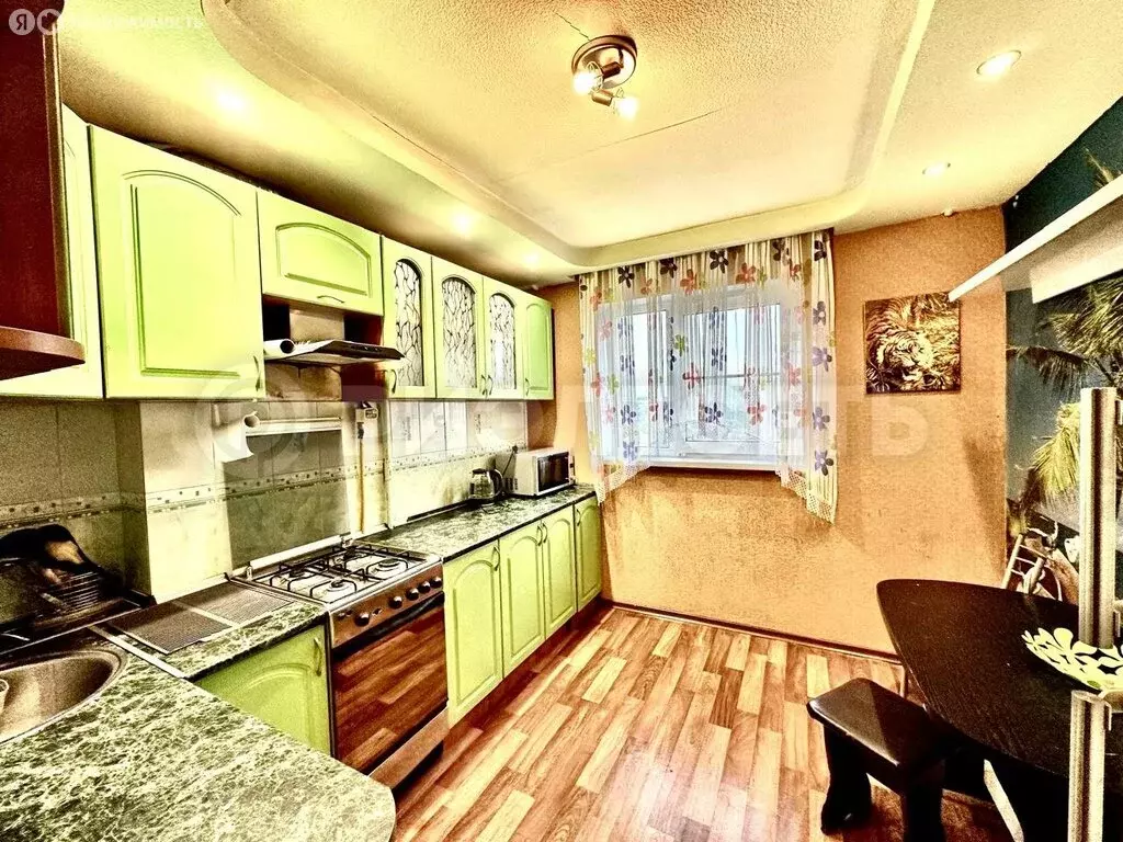 3-комнатная квартира: Мурманск, улица Ломоносова, 2 (59 м) - Фото 0