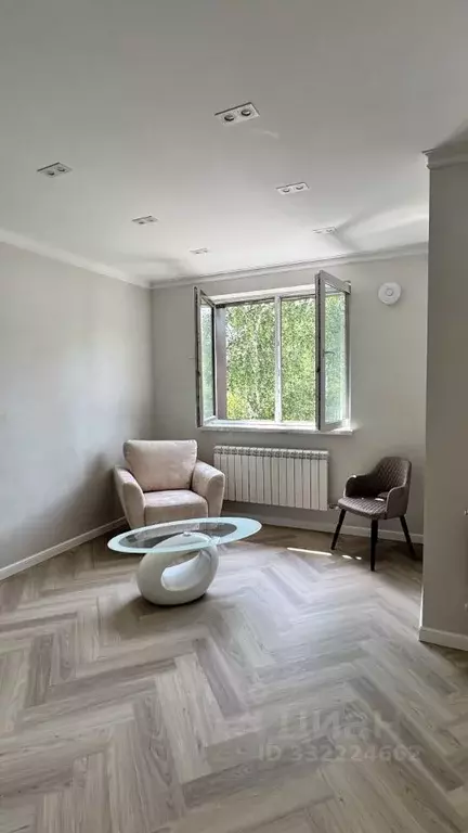 3-к кв. Алтайский край, Барнаул ул. 6-я Нагорная, 15Г/9 (73.7 м) - Фото 1