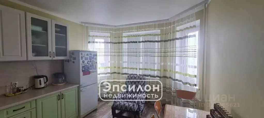 2-к кв. Курская область, Курск просп. Вячеслава Клыкова, 30 (58.2 м) - Фото 1