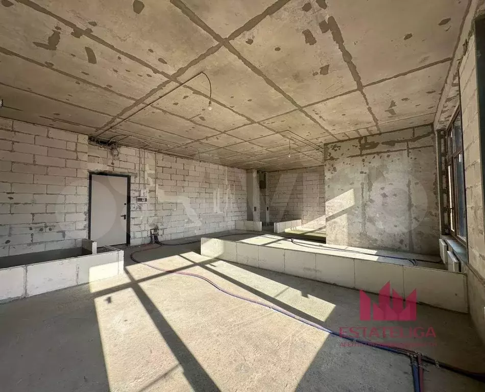 1-к. квартира, 140 м, 3/10 эт. - Фото 1