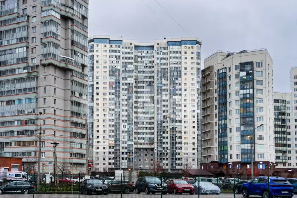 1-к кв. Санкт-Петербург ул. Оптиков, 45к2 (41.0 м) - Фото 1