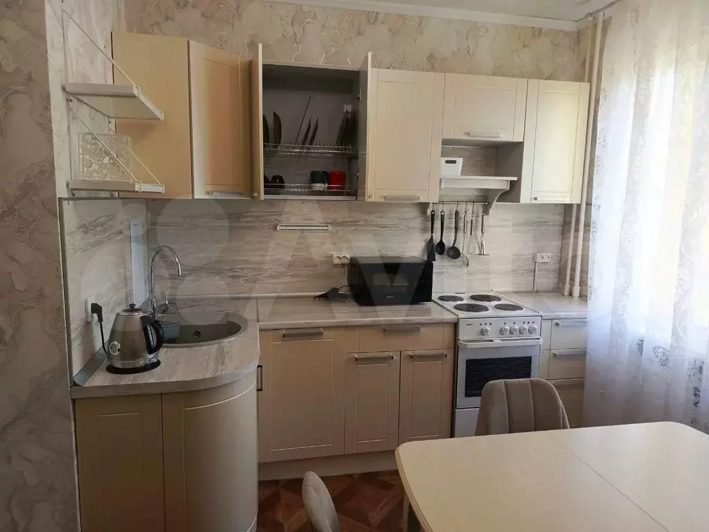 1-к. квартира, 35 м, 3/16 эт. - Фото 1