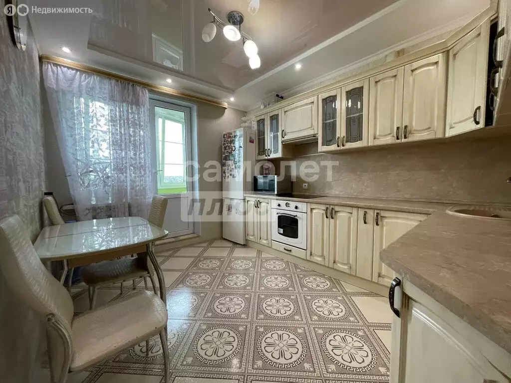 2-комнатная квартира: Волгоград, посёлок Ангарский, улица ... - Фото 1