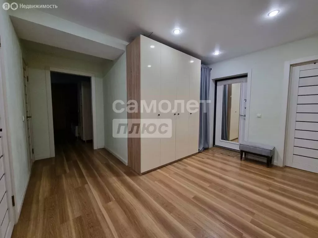 3-комнатная квартира: Пенза, улица Измайлова, 68 (64.2 м) - Фото 1