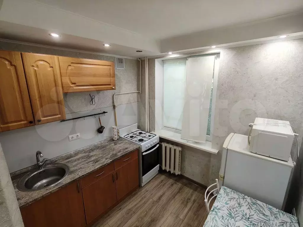 1-к. квартира, 30 м, 1/5 эт. - Фото 0