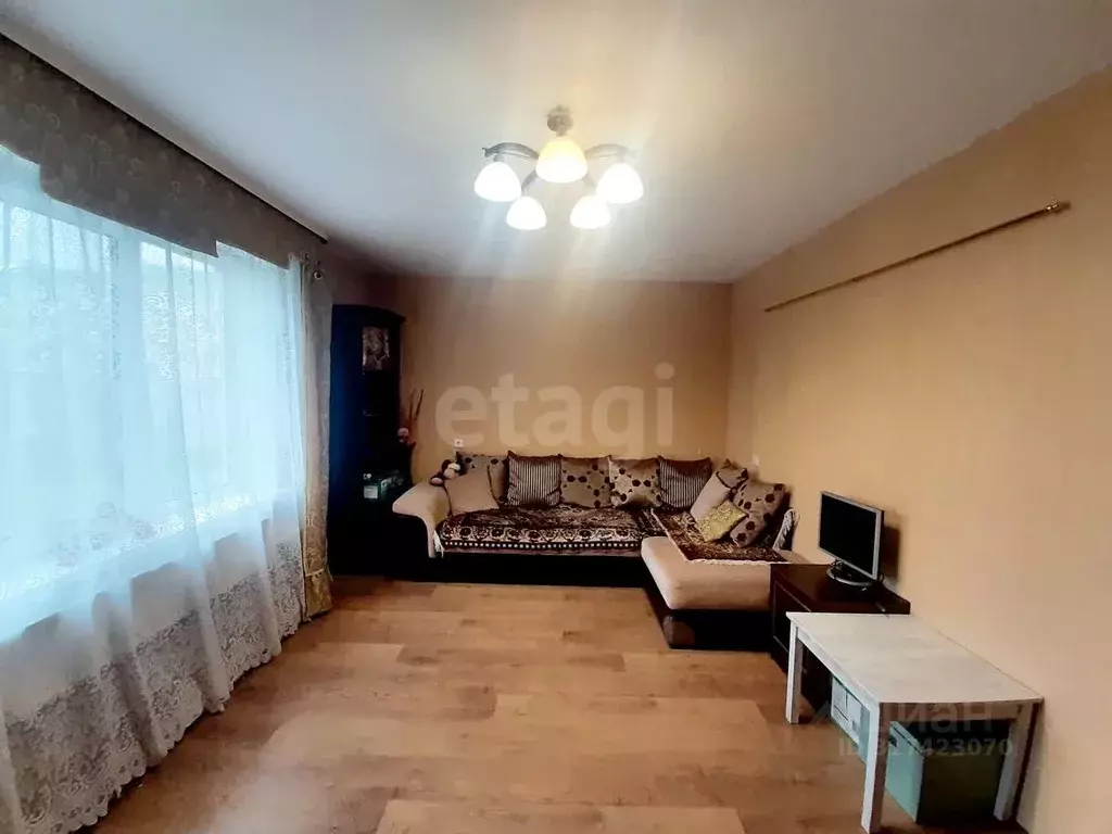 2-к кв. Ленинградская область, Кириши ул. Энергетиков, 24 (57.9 м) - Фото 1