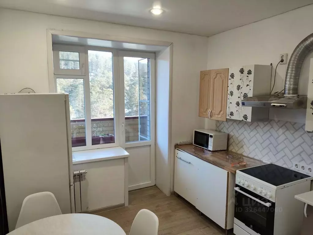 2-к кв. Забайкальский край, Чита Славянская ул., 12 (58.0 м) - Фото 1