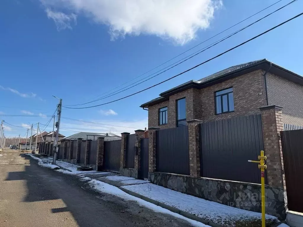 Дом в Свердловская область, Екатеринбург муниципальное образование, ... - Фото 1