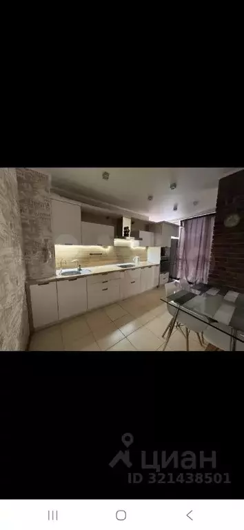 2-к кв. Белгородская область, Белгород Гражданский просп., 18 (98.0 м) - Фото 0