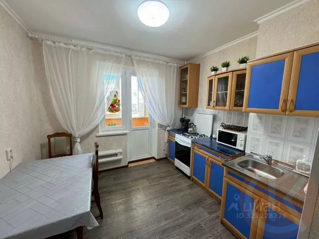 4-к кв. Крым, Симферополь ул. Балаклавская, 77 (86.0 м) - Фото 1