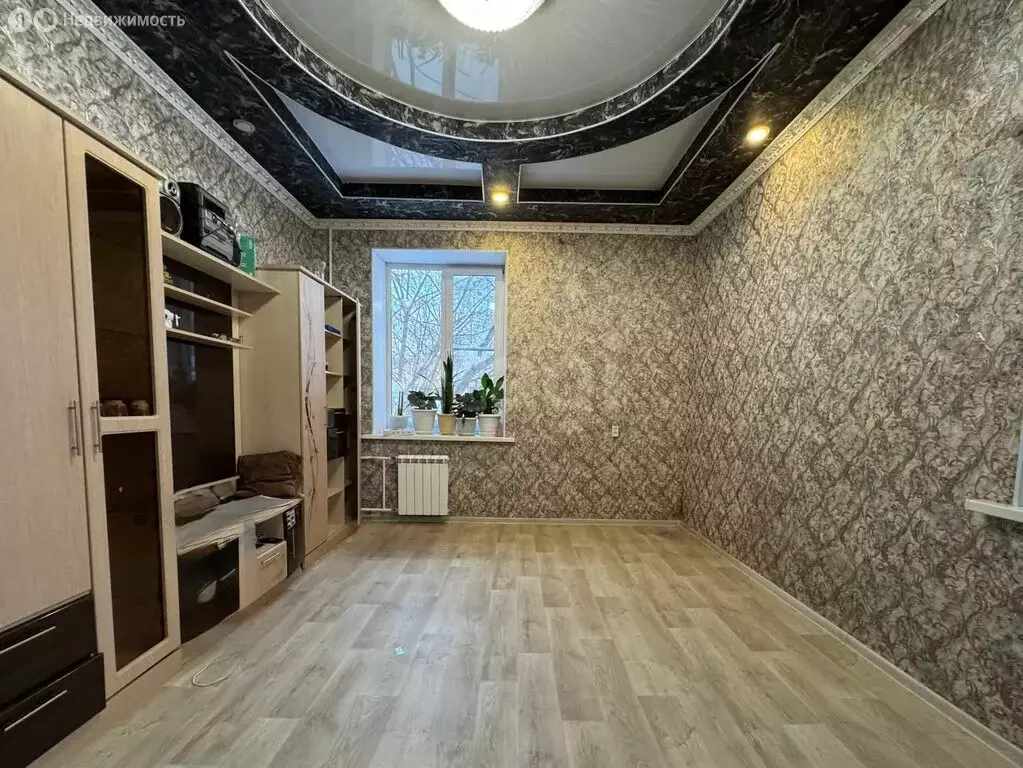 2-комнатная квартира: Нижний Тагил, улица Гастелло, 8 (57.3 м) - Фото 2