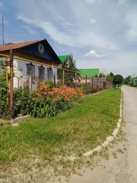 Дом в Самарская область, Тольятти Крымский проезд, 10 (80 м) - Фото 1