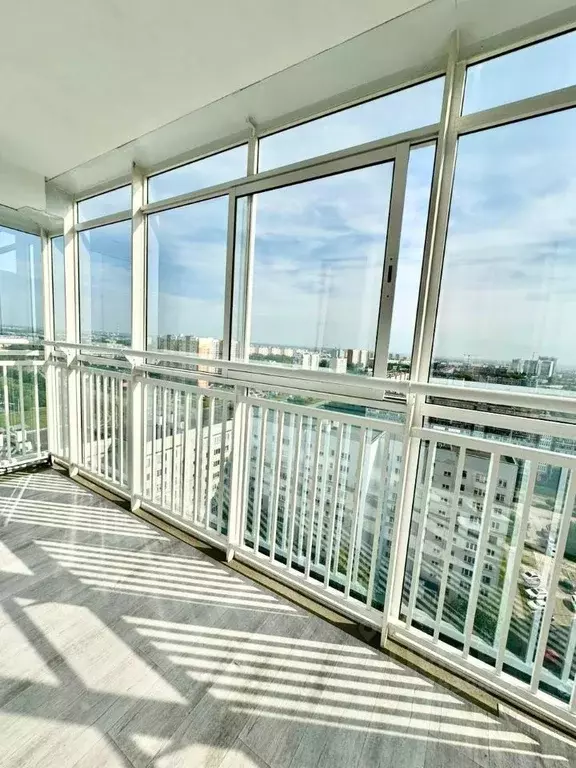 2-к кв. Татарстан, Набережные Челны просп. Раиса Беляева, 42 (60.0 м) - Фото 2