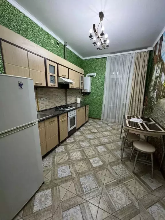 1-к кв. Крым, Симферополь пер. Смежный, 10к2А (40.0 м) - Фото 0