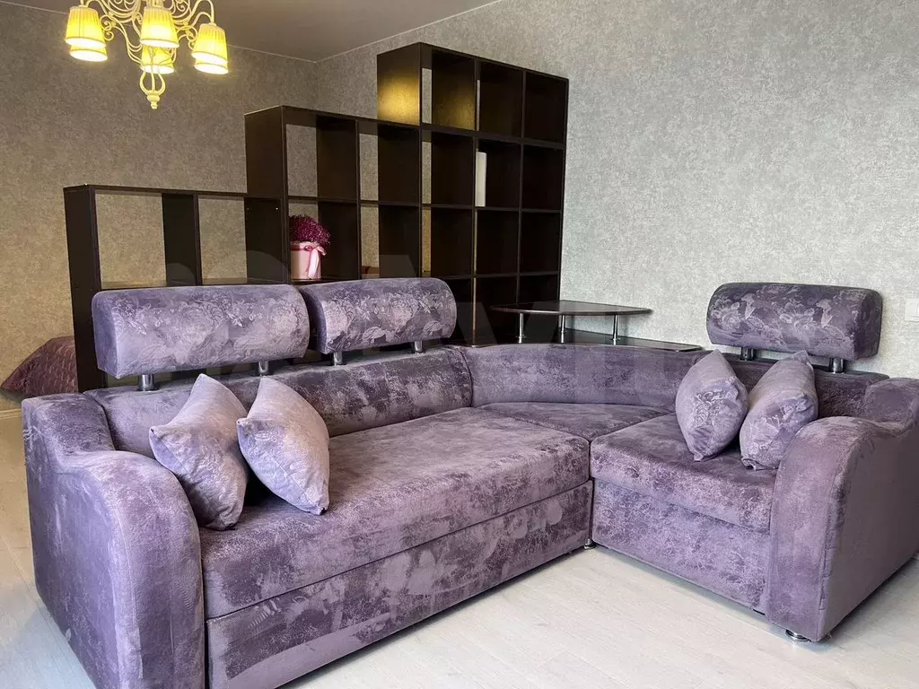 1-к. квартира, 54 м, 2/3 эт. - Фото 0