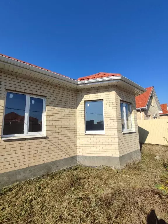 Дом в Краснодарский край, Динской район, Южно-Кубанское с/пос, пос. ... - Фото 1