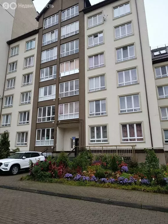 2-комнатная квартира: Васильково, Весенняя улица, 1 (66 м) - Фото 1