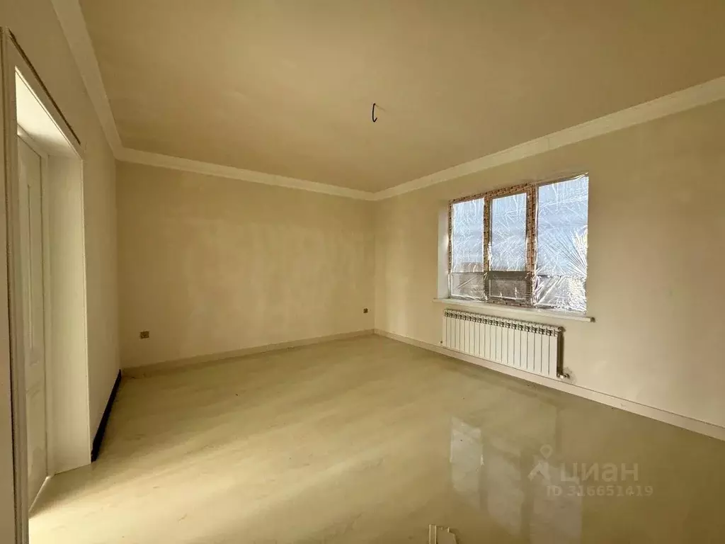 Дом в Чеченская республика, с. Надтеречное ул. М. Усманова (242 м) - Фото 1