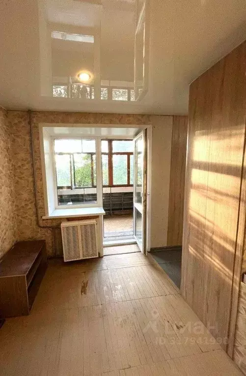 Комната Свердловская область, Екатеринбург ул. Самолетная, 45 (22.7 м) - Фото 1