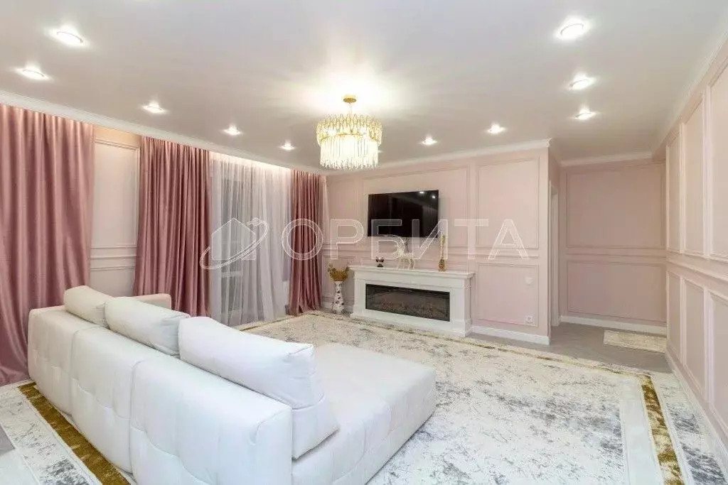 2-к кв. Тюменская область, Тюмень ул. Тимофея Кармацкого, 7 (91.8 м) - Фото 1