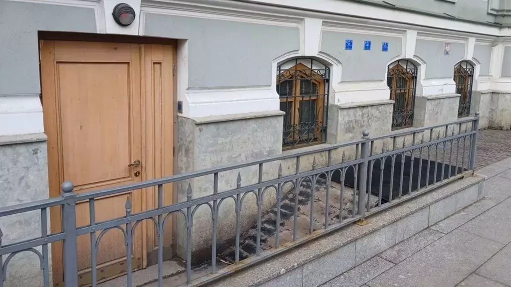 Помещение свободного назначения в Санкт-Петербург Конногвардейский ... - Фото 2