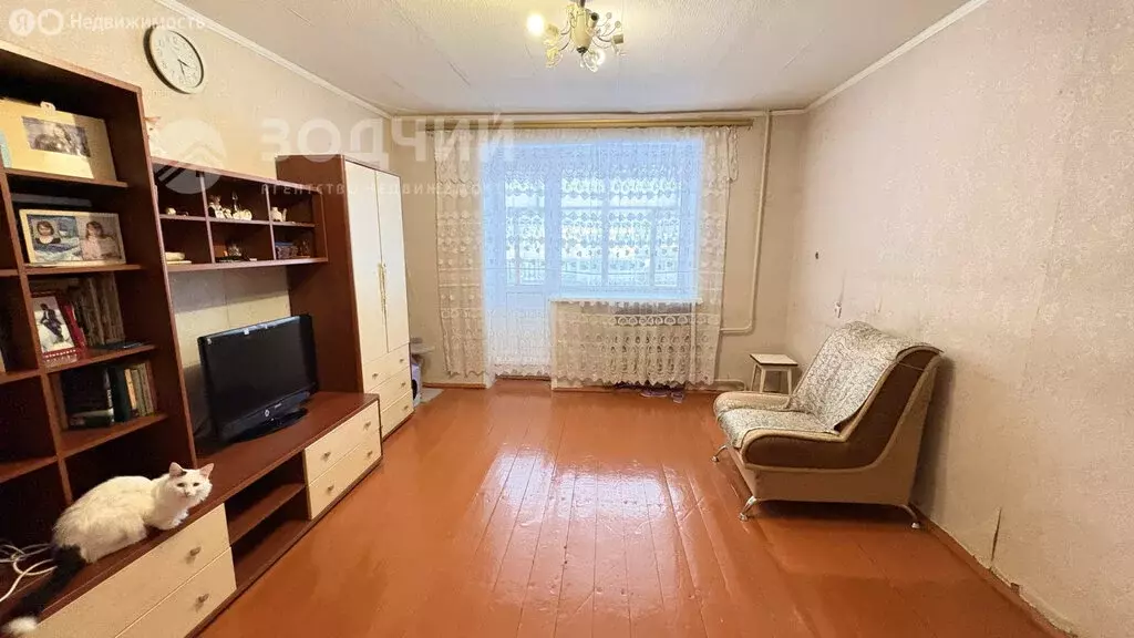 4-комнатная квартира: Чебоксары, улица Ашмарина, 36 (74.5 м) - Фото 1