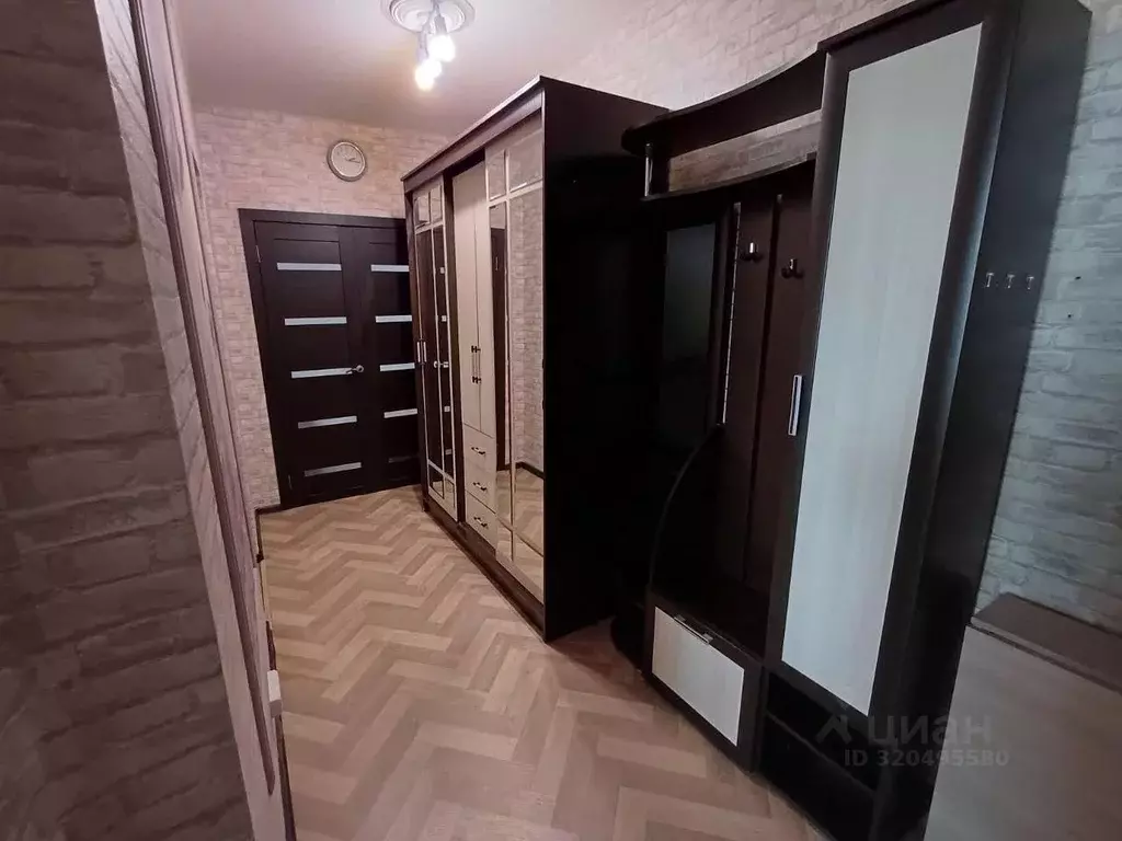 3-к кв. Курская область, Курск ул. Черняховского, 33 (60.3 м) - Фото 0