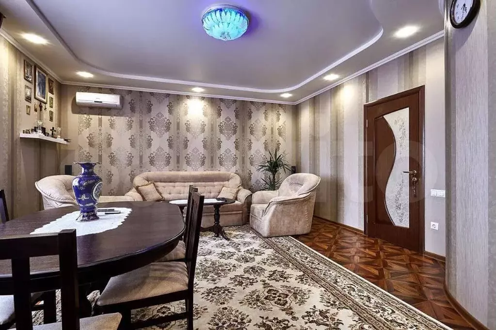 3-к. квартира, 90 м, 2/9 эт. - Фото 1